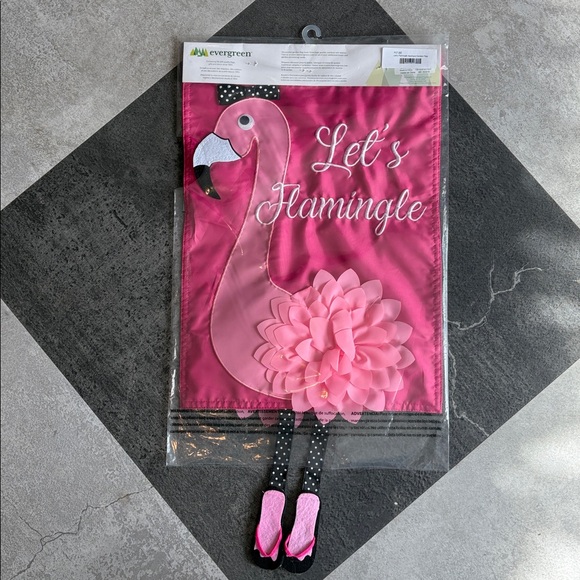 NWT - Evergreen appliqué Garden Flag - “Let’s Flamingle” pink flamingo - Picture 2 of 5